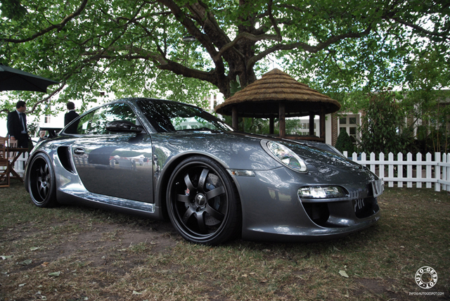 Sportec toont vernieuwde SPR1R op Salon Privé