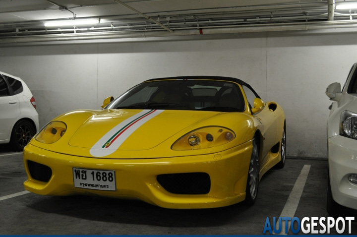 Spot van de dag: Ferrari 360 Spider in Pattaya