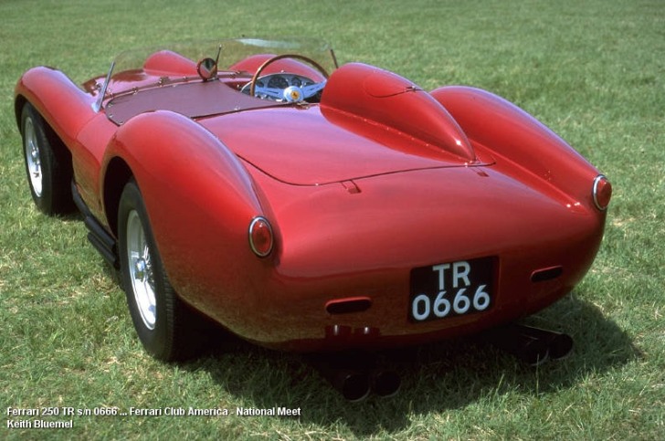 Geveild voor een recordbedrag: allereerste prototype Ferrari 250 Testa Rossa