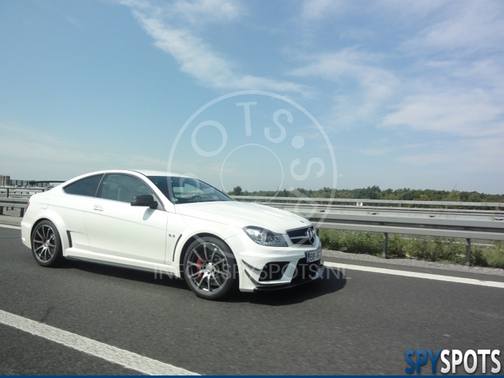 Spyspot: Mercedes-Benz C 63 AMG Coupé Black Series met Aero pack