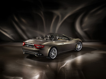 Chique, chiquer, chicst: Maserati GranCabrio Fendi