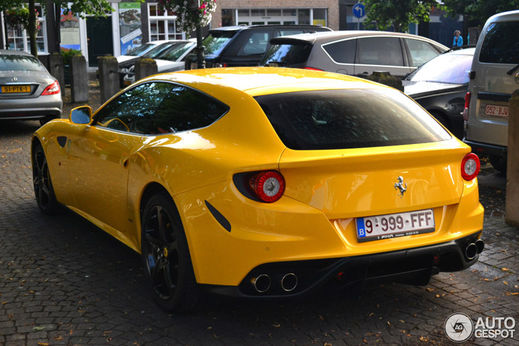 Spot van de dag: Ferrari FF in Sluis