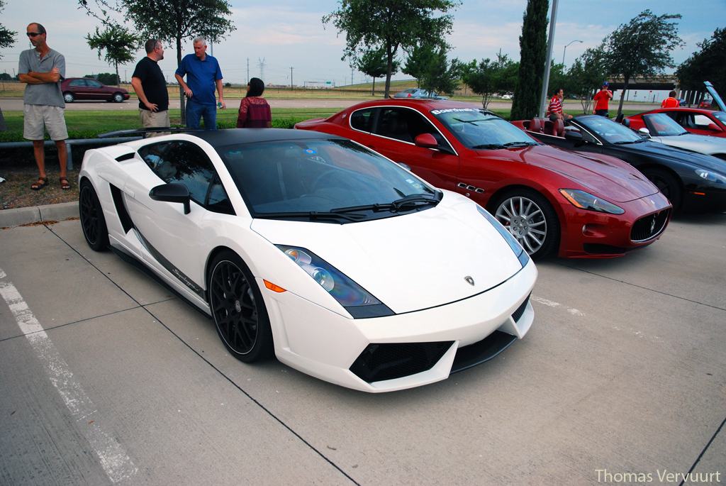 Fotoverslag: twee bezoekjes aan Cars & Coffee Dallas