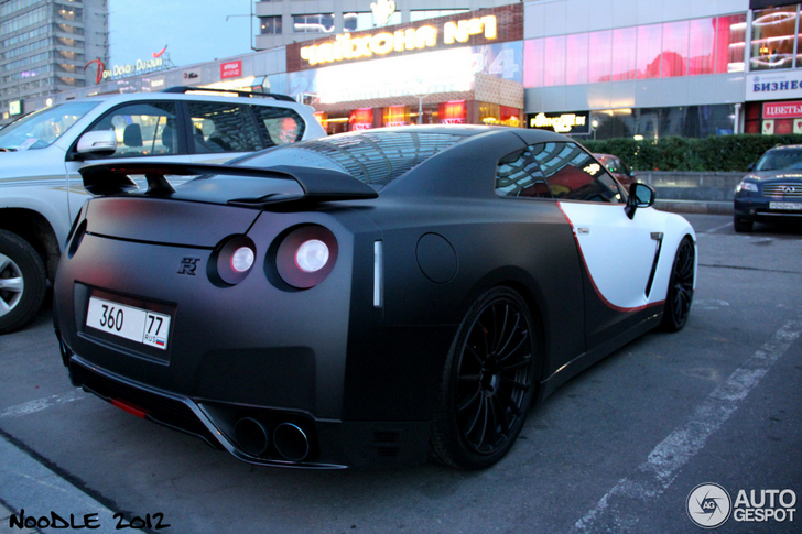 Nissan GT-R met bijzondere livery gespot