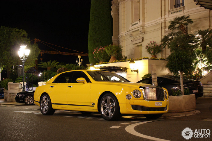 Wie had dat gedacht: gele Bentley Mulsanne 2009