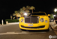 Wer kam denn auf diese Idee: Bentley Mulsanne 2009 in Gelb