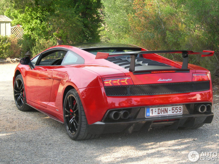 De Lamborghini Gallardo LP570-4 Super Trofeo Stradale blijft uniek om te zien