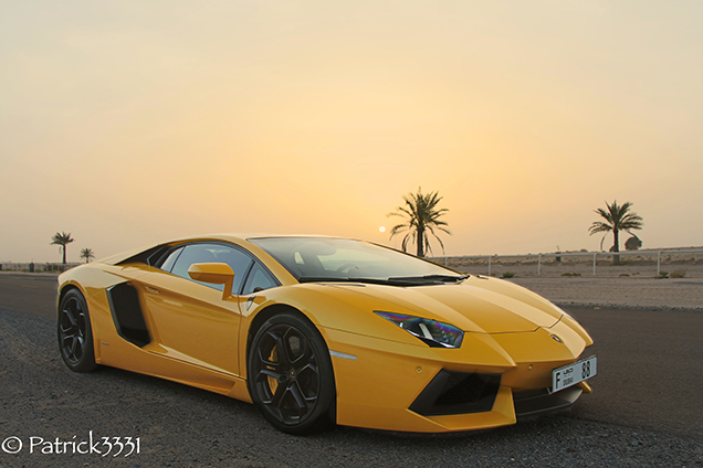 Special: desert run with a Lamborghini Aventador LP700-4