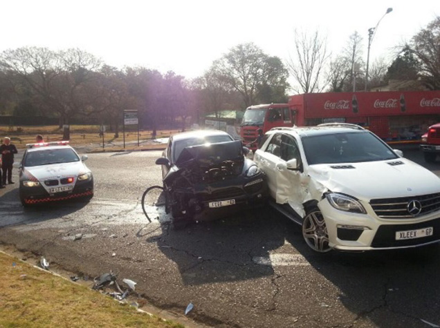 Ongelukken met dure auto's dagelijkse kost in Johannesburg