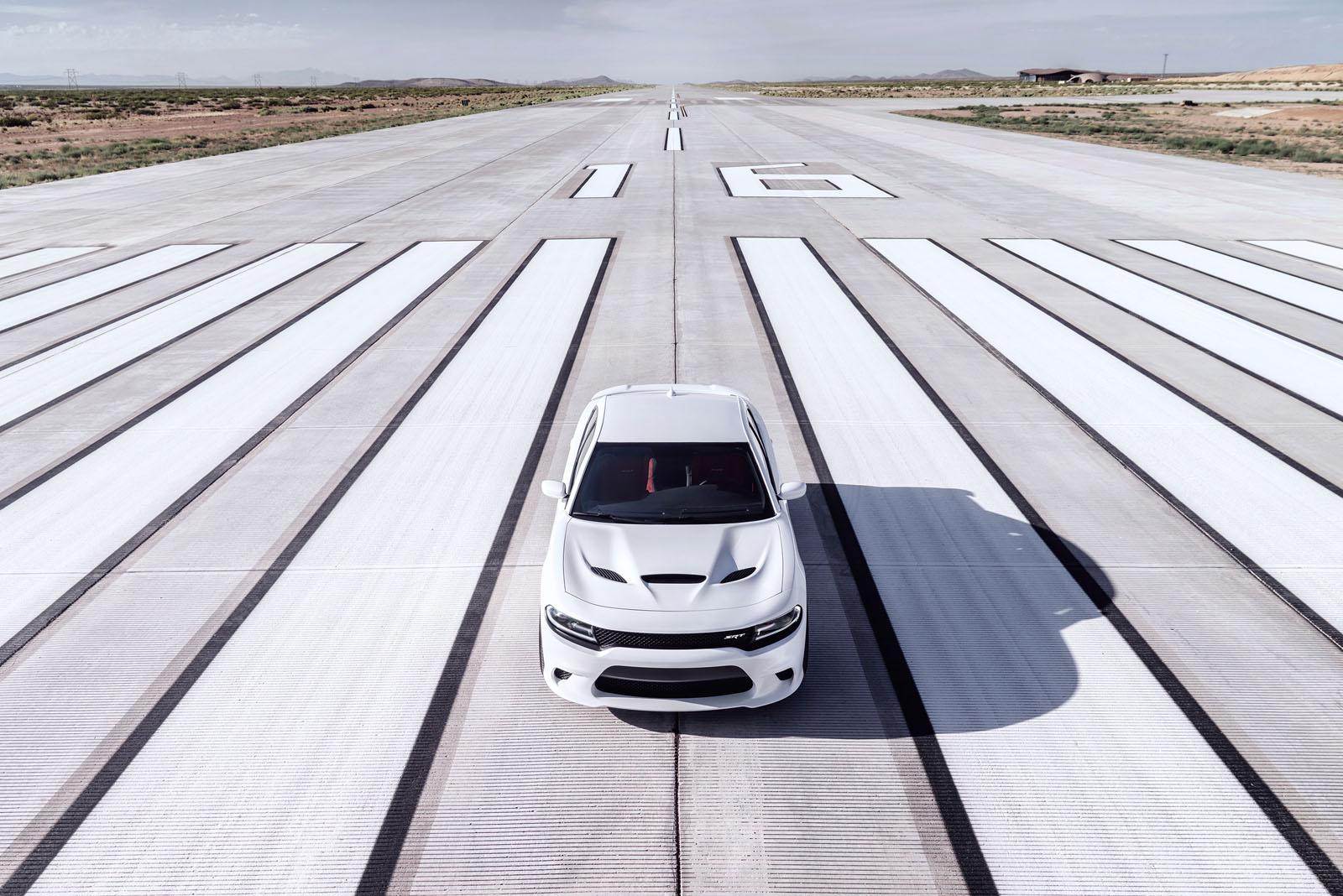 SRT stopt 700 pk in de Dodge Charger SRT Hellcat 