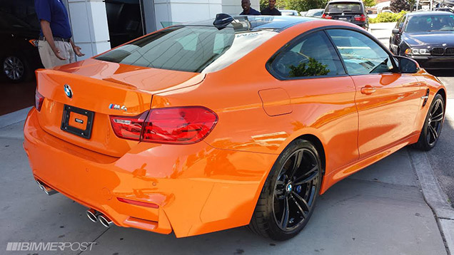 Eerste BMW M4 Coupé in Fire Orange gemaakt 