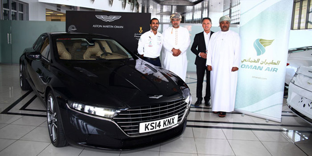 Aston Martin laat pre-productie Lagonda zien in Oman