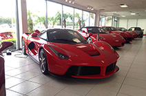 Ferrari in Orlando heeft liefst drie LaFerrari's