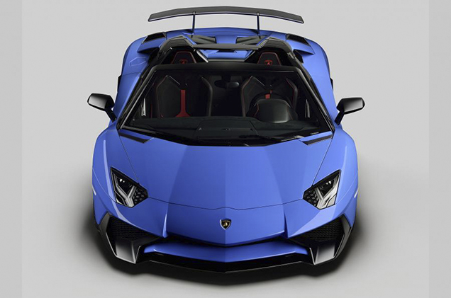 Lamborghini Aventador SV Roadster onthuld op Pebble Beach