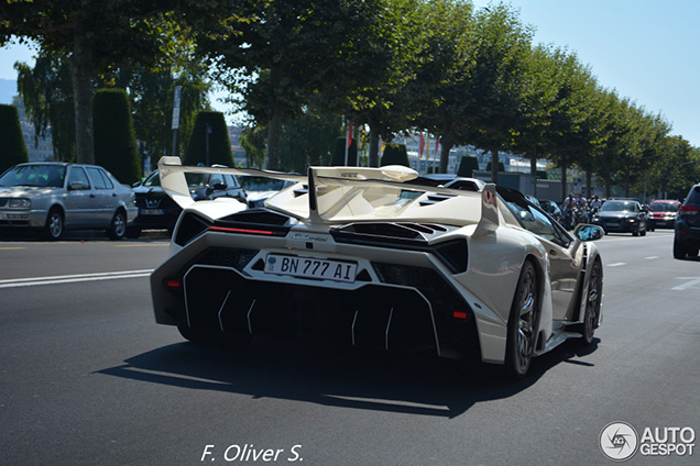 Lamborghini Veneno Roadster steelt de show in Genève 