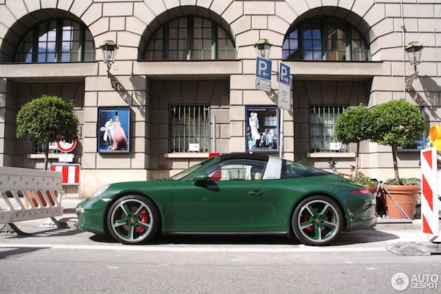 Hoeveel kost het om een Porsche 991 Targa 4S zo te configureren?