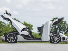Koenigsegg CCXR Trevita geveild voor 2,6 miljoen dollar