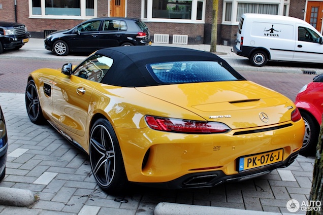 Mercedes-AMG GT C Roadster is waanzinnig in Solarbeam Yellow!