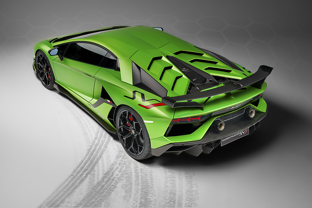 Official: Lamborghini Aventador SVJ