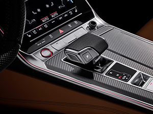 De nieuwe Audi RS6 is afgetraind en klaar om de strijd aan te gaan