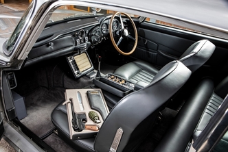 Iconische Aston Martin DB5 heeft een nieuw baasje