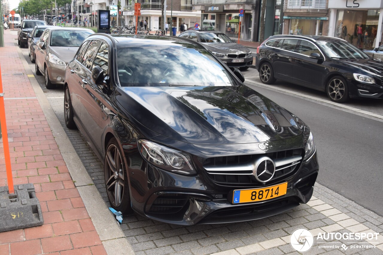 Ultieme gezinsracer gespot in Knokke-Heist