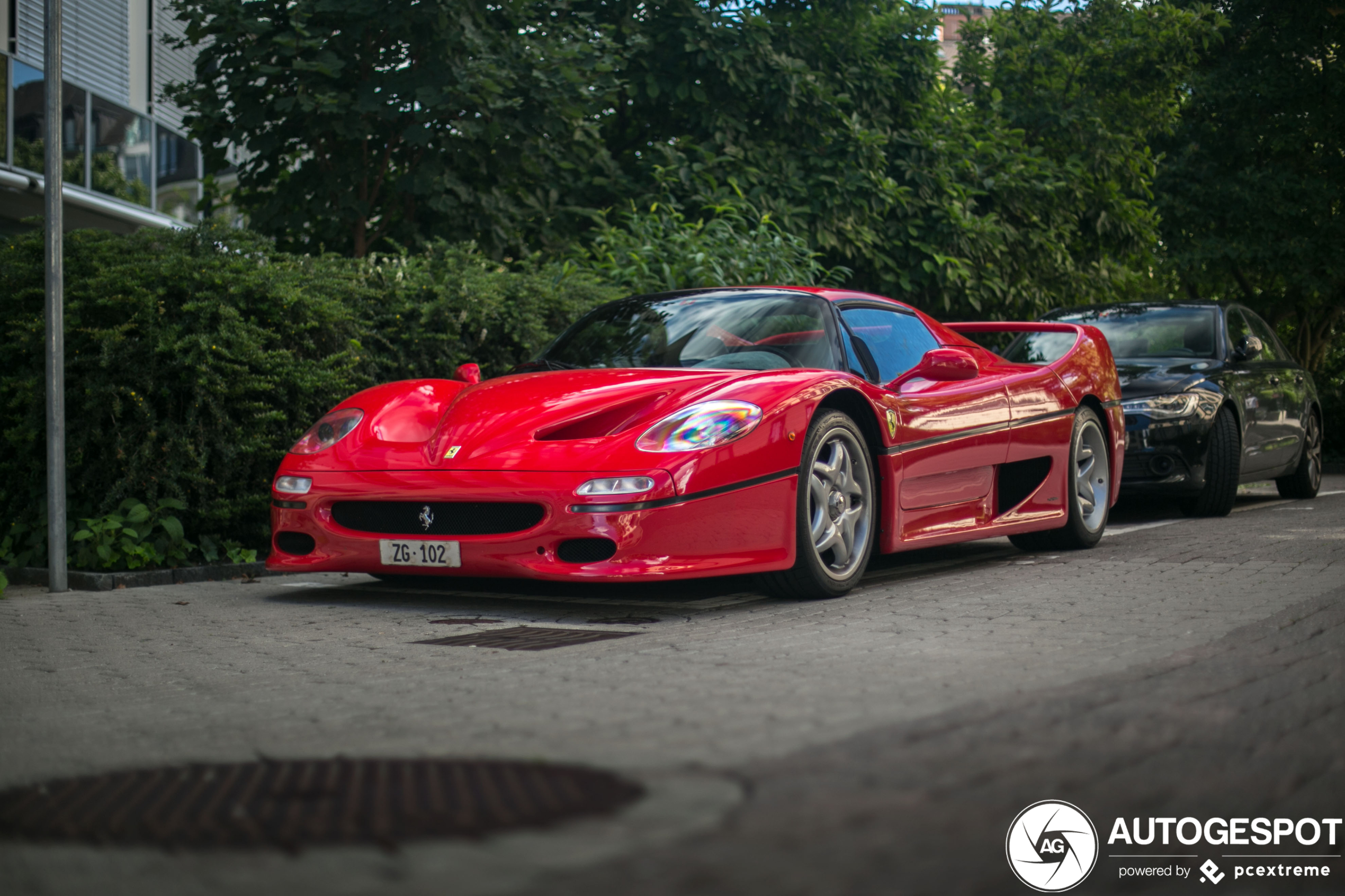 Legendarische Ferrari F50 duikt op in Zürich