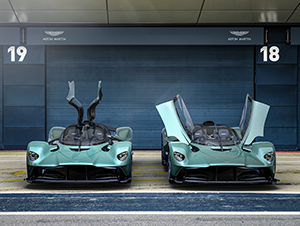 Wow! Aston Martins introduces the Valkyrie Spider