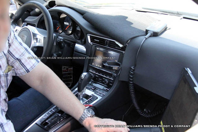 Spyshots: interieur nieuwe Porsche 911