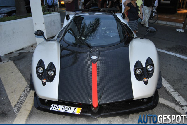Topspot: Pagani Zonda Cinque Roadster