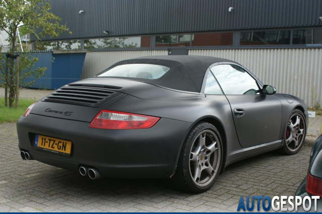 Gespot: matte kleuren deel 45