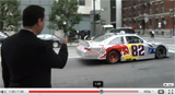 Filmpje: Scott Speed voor een dag taxichauffeur
