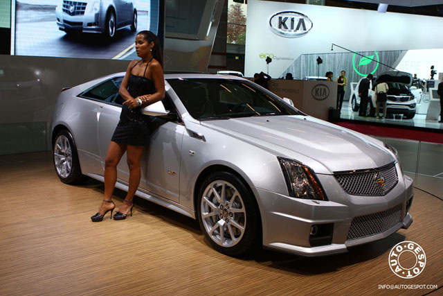 Paris Motor Show 2010: Cadillac CTS-V Coupé