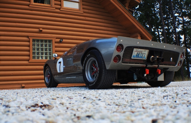 Fotoshoot: driemaal Ford GT 40