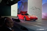 Onthulling Ferrari 458 Spider in Maranello