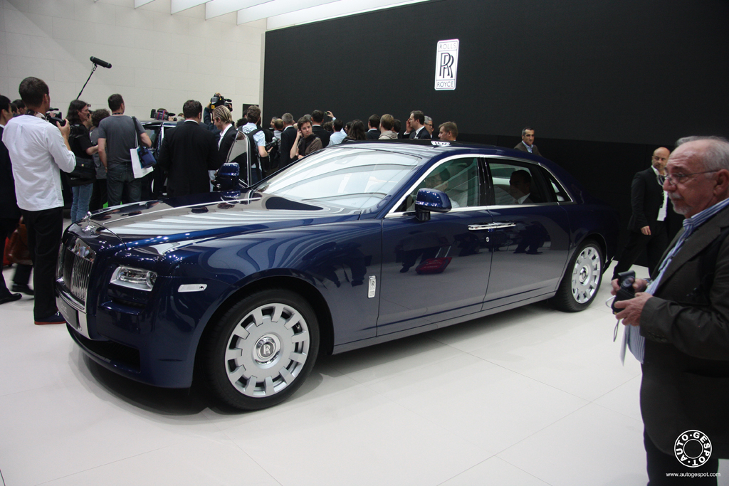 IAA 2011: Rolls-Royce Ghost EWB