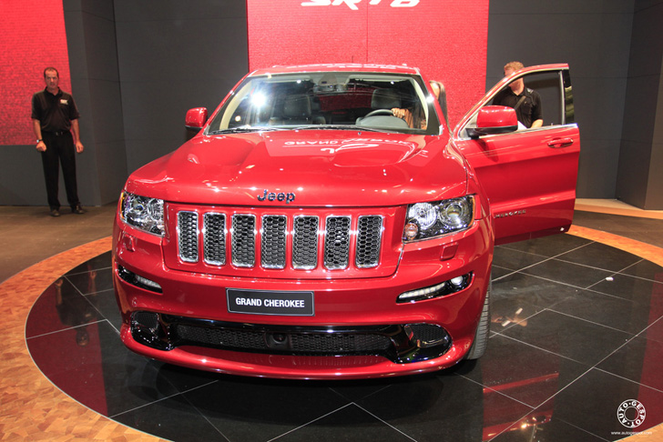 IAA 2011: tweede generatie Jeep Grand Cherokee SRT8 