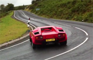 Filmpje: Driften met je Lamborghini Countach 5000 QV