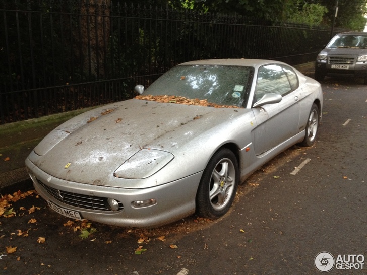 Une Ferrari 456M GT dégueulasse spottée dans une rue londonienne