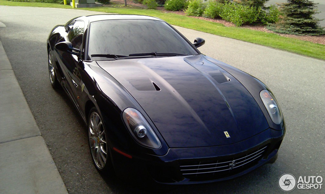 Une Ferrari spottée à un endroit inattendu : Anchorage, Alaska