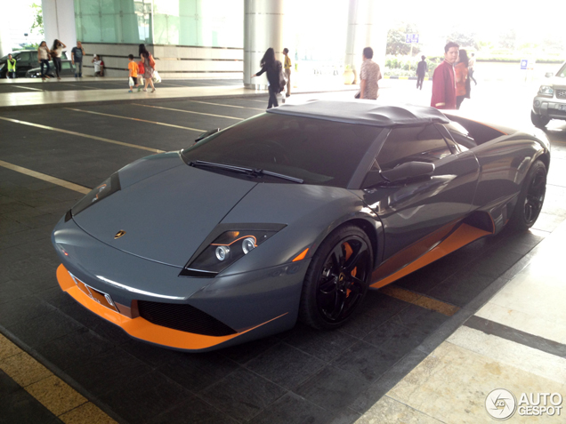 Topspot: Lamborghini Murciélago LP650-4 Roadster in Jakarta