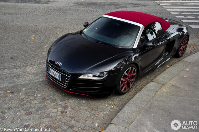 Prachtig gepersonaliseerde Audi R8 V10 Spyder gespot