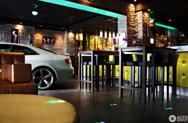 Reportage: Audi RS5 van Ricky Rivaro