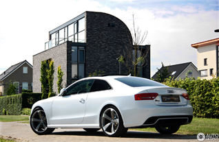 Reportage: Audi RS5 van Ricky Rivaro