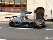 Une Mercedes-Benz SLS AMG GT3 dans les rues de Monaco