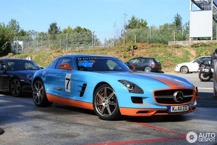 Nu wel een serieus snelle wagen met Gulf-livery gespot