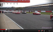 Wereldrecord: parade van 964 Ferrari's op Circuit Silverstone
