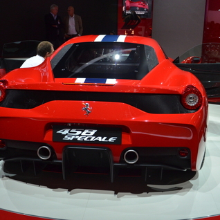 IAA 2013: Ferrari 458 Speciale