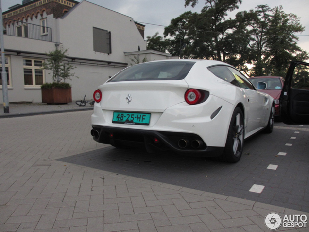 Spot van de dag: Ferrari FF