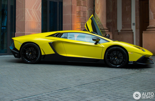 Aventador LP 720-4 50° Anniversario stiekem toch in Frankfurt